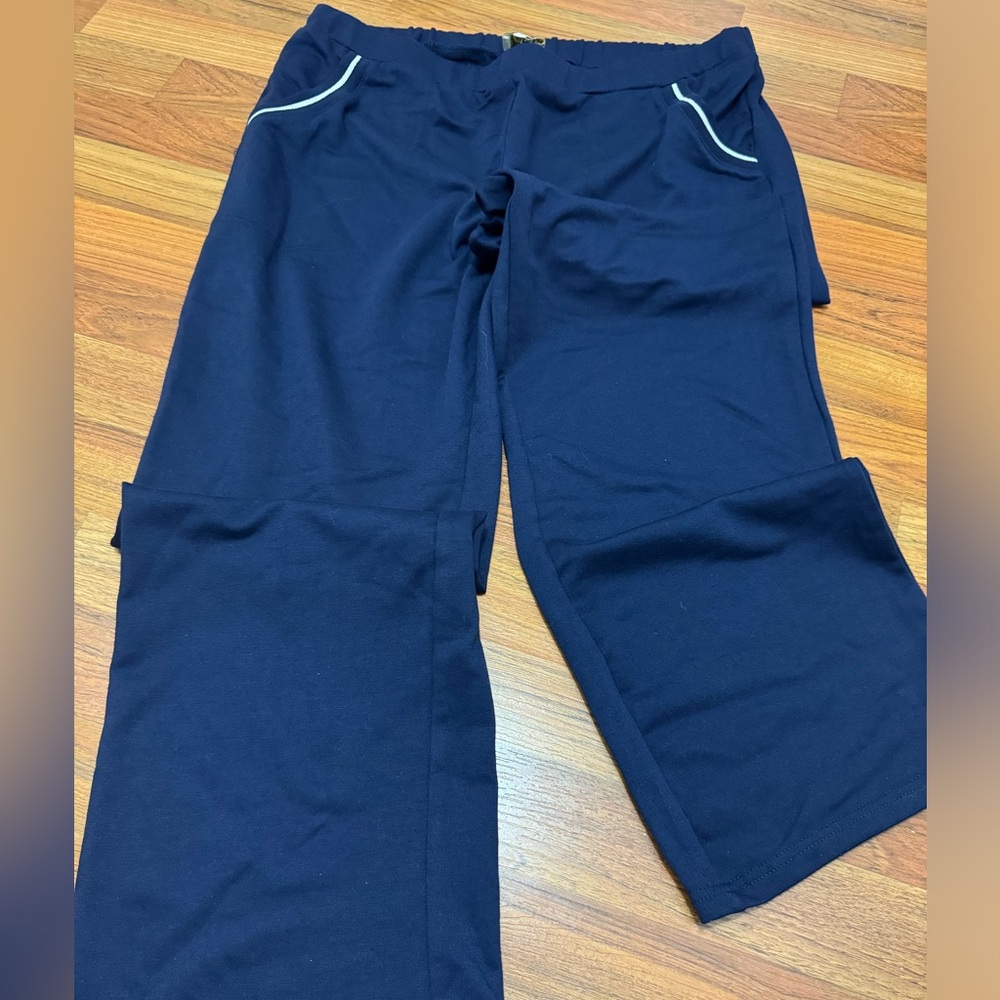Laura petitis pants XL